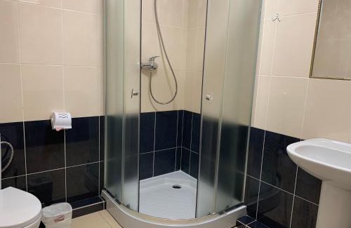 Odessa Hotel | Villa Park 411