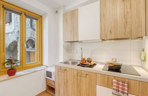 Ville del Monte Apartamento | Villa Pastoedo Apartment Bianco, Tenno, Italy