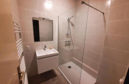 Seignosse Casa | Villa Patio Duplex Calme, Proche Plage et Commerces, Idéale pour 4 Pers. - FR-1-239-237