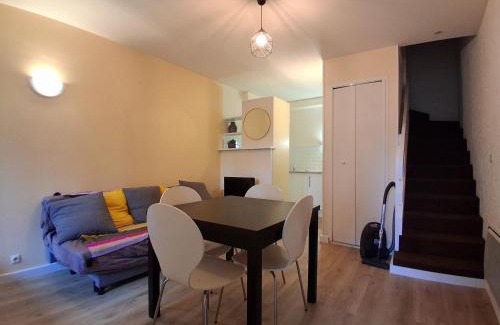Seignosse Casa | Villa Patio Duplex Calme, Proche Plage et Commerces, Idéale pour 4 Pers. - FR-1-239-237