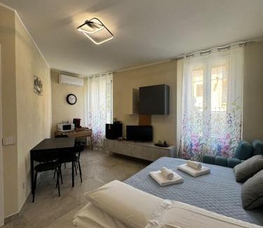 Albate Casa | Villa Patrizia affittacamere con parcheggio privato