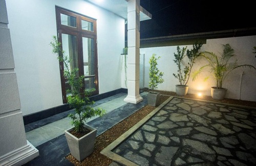 Kaduruduwa Villa | Villa Pearl Breeze