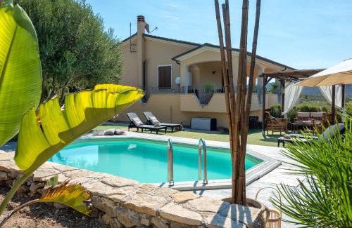 Alghero Villa | Villa Pedra Alghero - appartamento in villa con piscina