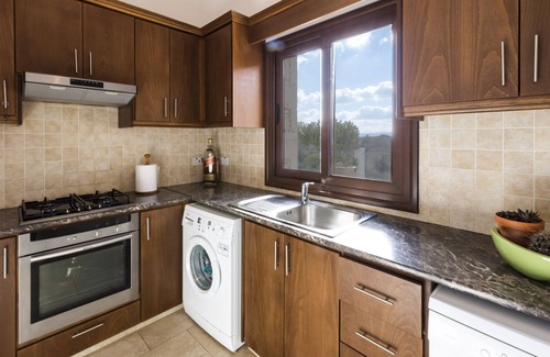 Peristerona Villa | Villa Peristerona Hills - Una villa aislada de piedra que tiene capacidad para 6 personas en 3 dormitorios