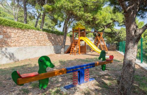 Sveta Nedjelja Apartamento | Villa Perka