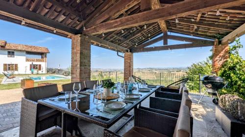 Costigliole d'Asti Casa | Villa Perla, hilltop location with pool