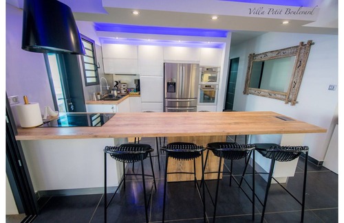 Centre-Ville Villa | Petit Boulevard Beach Villa