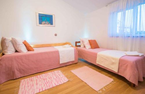 Cancini Casa | Villa Petra, a romantic and spectacular villa near the sea