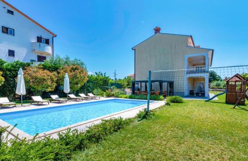 Cancini Casa | Villa Petra, a romantic and spectacular villa near the sea