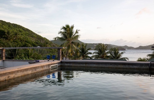 Pointe Milou Villa | Villa Phoenix | Ocean View - Located in Beautiful Pointe Milou with Private Pool