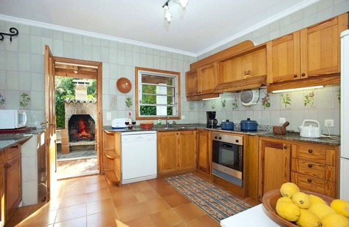 Cala San Vicente Villa | Villa Pi Tort, 4 dormitorios, con piscina y barbacoa privada, Cala San Vicente