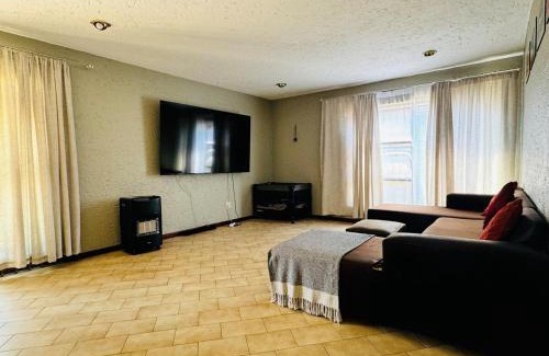 Woodmead Villa | Villa Picasso- 1 Bed Villa