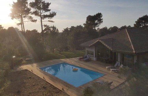 Moliets-et-Maa Villa | Villa 'Pin Bleu' cerca del mar con piscina y Wi-Fi