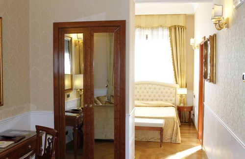 Rione XVI Ludovisi Hotel | Villa Pinciana