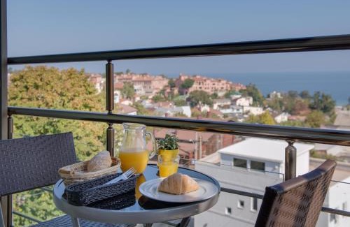 Bolʼshoy Fontan Hotel | Villa Pinia Eco-hotel
