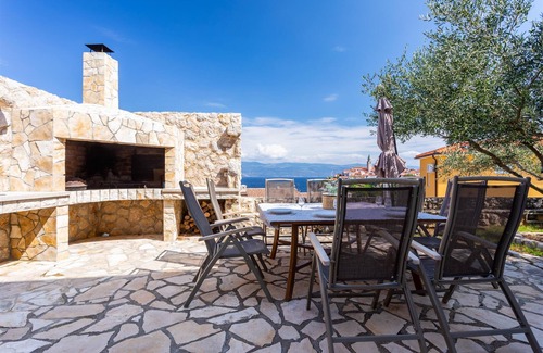 Vrbnik Villa | Villa Pinia