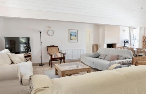 Lacanau-Ocean Villa | villa piscine chauffée 10pers dans cadre exceptionnel-AG19