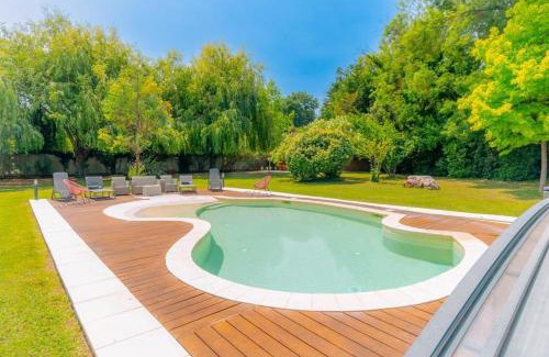 Lattes Casa | Villa Piscine Chauffée Jacuzzi Lattes Proche Montpellier et Plages
