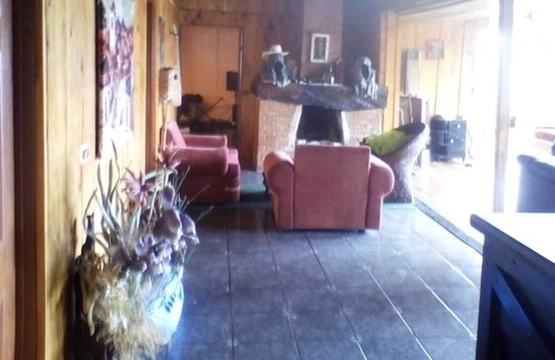 Sabanilla Casa | VILLA POAS: next to Poas Volcano and near airport.