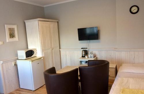 Zaniemysl Casa | Villa Pod Orzechem w Zaniemyślu