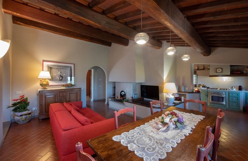 Casalguidi Villa | Villa 'Podere Bucigattolo' con piscina privada, Wi-Fi y aire acondicionado