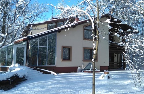 Podkowa Lesna Cama Y Desayuno | Villa Podkowa