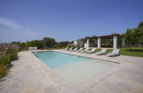 Ostuni Villa | Villa 'Pomes In Puglia' con piscina privada, Wi-Fi y aire acondicionado