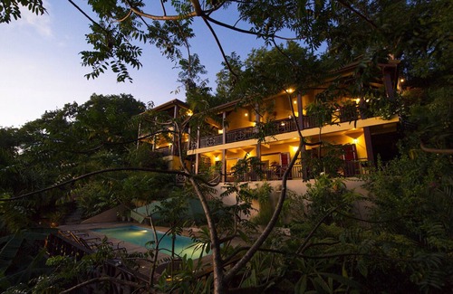 Marigot Bay Villa | VILLA POMME D'AMOUR EN MARIGOT 1er nivel villa de invitados 3 min. caminar a cala tranquila