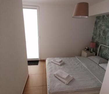 Crveni Vrh Apartamento | VILLA POP Apartments Crveni Vrh