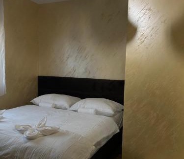 Horna Poton Cama Y Desayuno | Villa Potôň 2023
