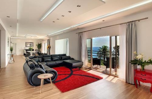 Machico Villa | Villa Prainha by LovelyStay