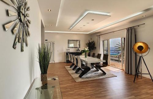 Machico Villa | Villa Prainha by LovelyStay
