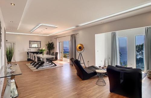 Machico Villa | Villa Prainha by LovelyStay