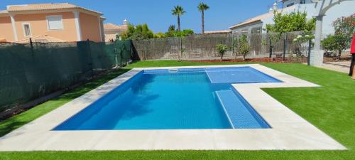 Figueiral Apartamento | Villa Pretty with Private Swimming Pool