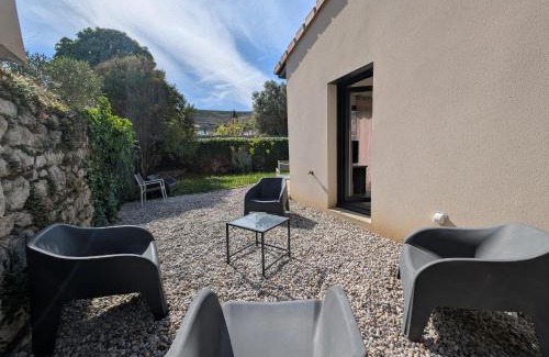 Chateaubourg Casa | Villa privative avec jardin - 15 min Valence