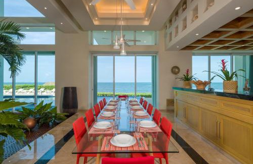 Puerto Juárez Villa | Villa Punta Sam - Beachfront Luxury Villa