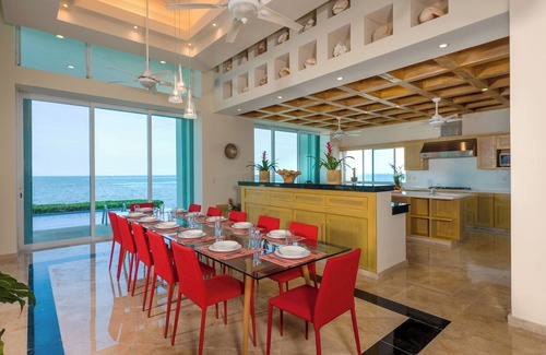 Puerto Juárez Villa | Villa Punta Sam Cancun Beachfront Luxury
