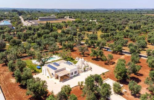 San Michele Salentino Villa | Villa Quattro e Cinque by Villa Plus