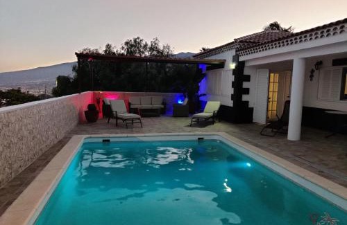 Tabaiba Casa | Villa Queca Private heated pool cannon water and jacuzzi