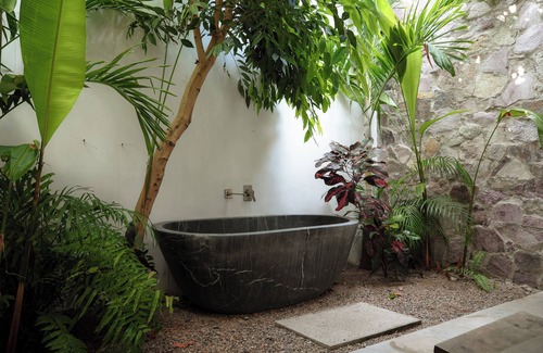 Pérula Villa | Villa Quetzalpapalotl