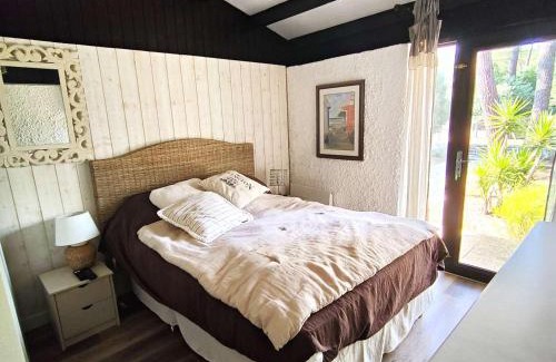 Lege-Cap-Ferret Villa | Villa rénovée avec jardin, terrasse, clim et WiFi à Lège-Cap-Ferret - FR-1-736-43