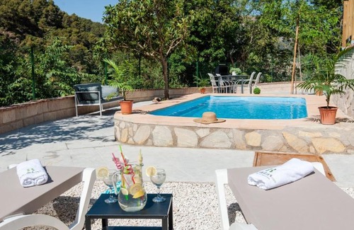 Quesada Casa | Villa Río Béjar Quesada by Ruralidays