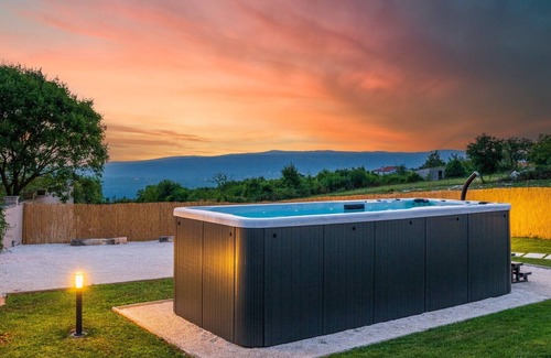 Hrboki Villa | Villa Radola - Relaxia
