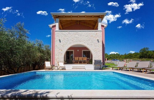 Vrvari Casa | Villa Rea