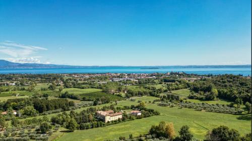 Soiano del Lago Cama Y Desayuno | Villa Reani