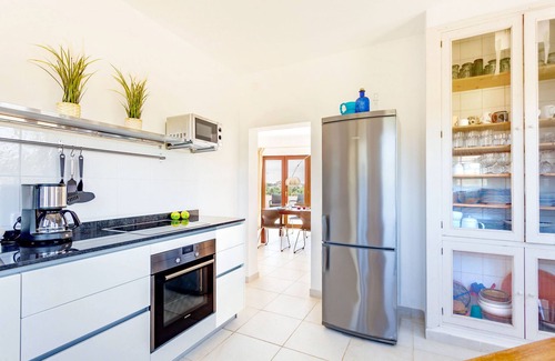 Cala Santany Chalet De Esquí | Villa Redonda casa vacacional con piscina privada a pocos minutos a pie de la playa en Cala Santanyi