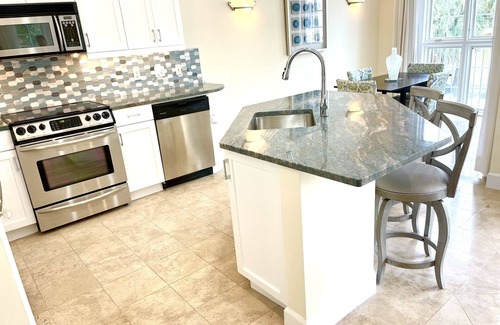 Grace Bay Condominio | Villa de 1 dormitorio, 1 baño con piscina / jardín