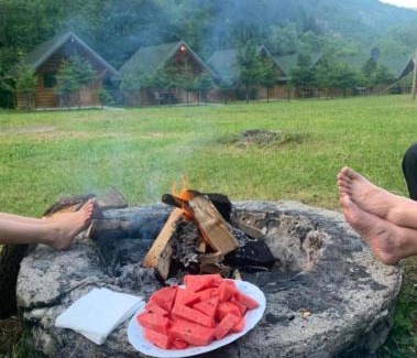 Pejë Apartamento | Villa Restaurant Mulliri
