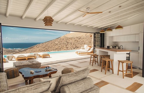 Elia Villa | Villa Rhea Elia Beach