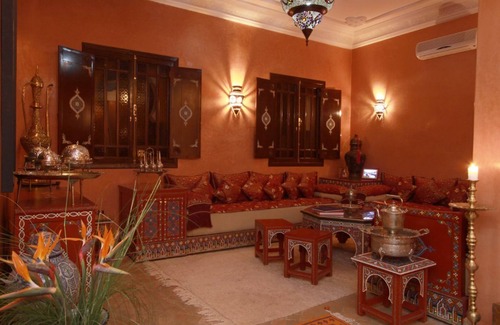 El Aggada Villa | Villa Riad. 4 dormitorios. Picina privada y estacionamiento gratis.